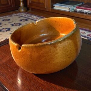 Hand turned Pottery Ashtray Brown Speckled Vintage 1970s 4.5” X 2”